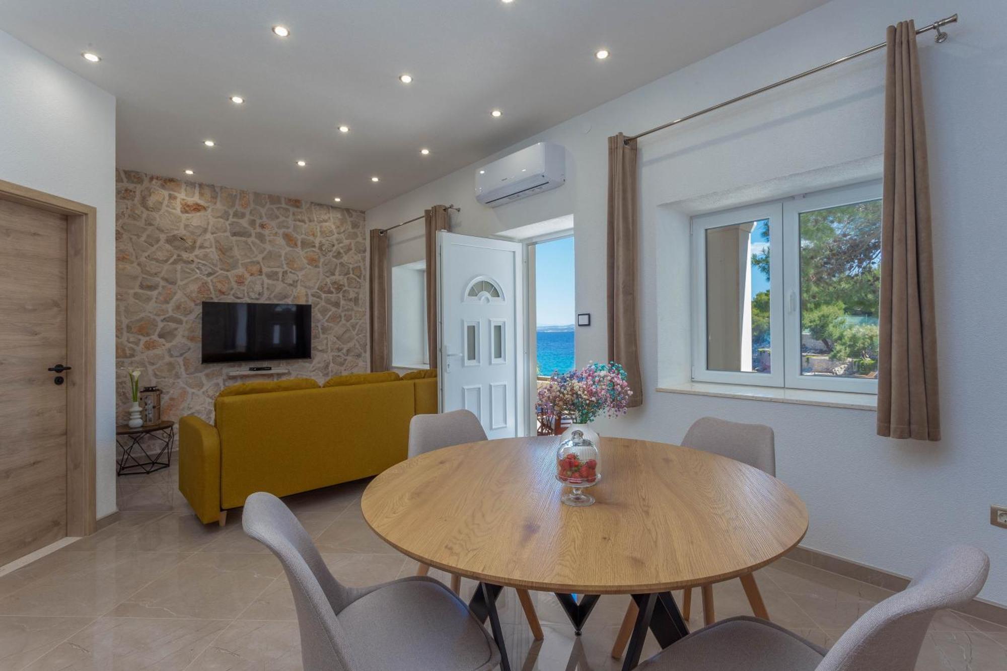 חוואר Apartment Zastupac 8761A מראה חיצוני תמונה