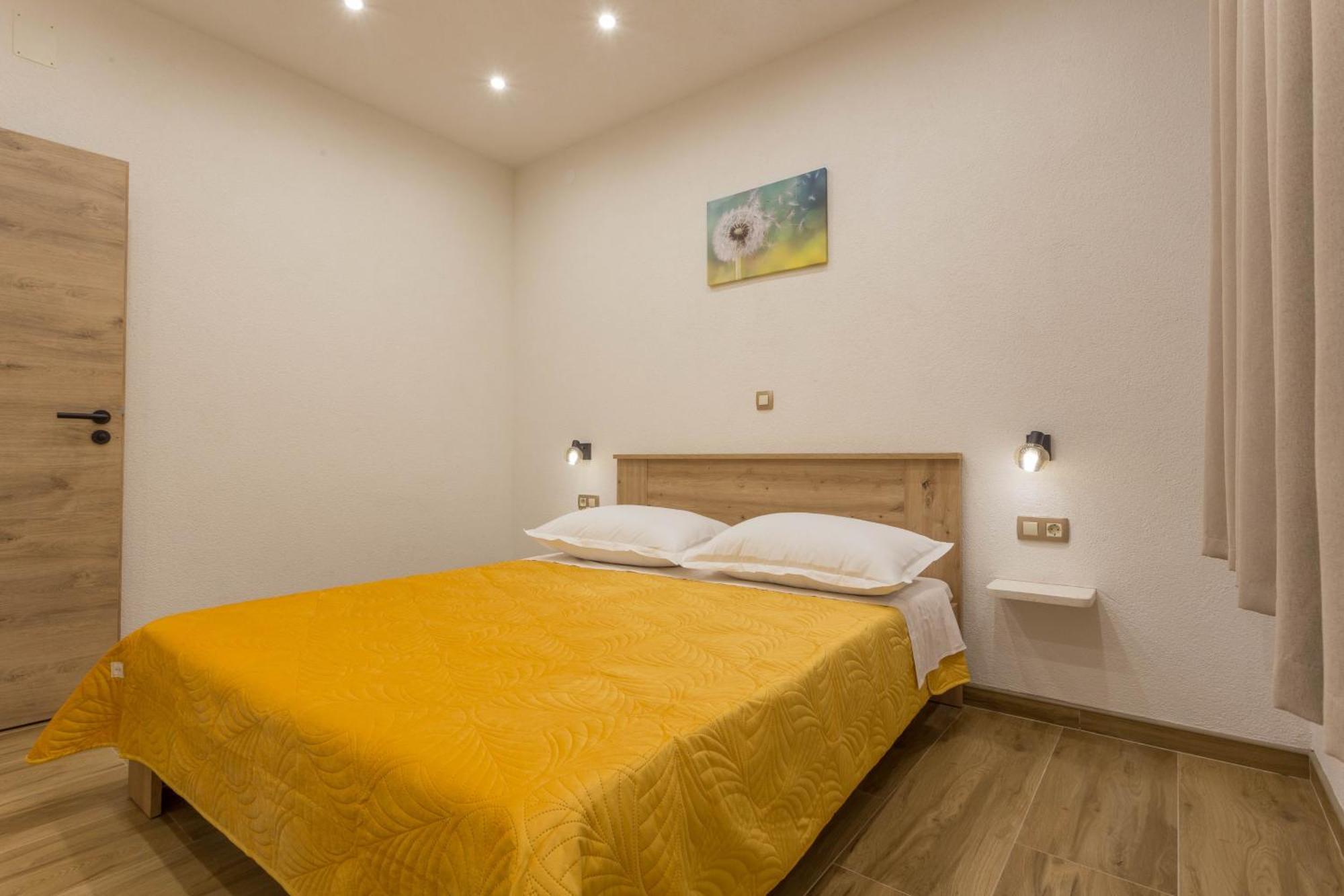 חוואר Apartment Zastupac 8761A מראה חיצוני תמונה