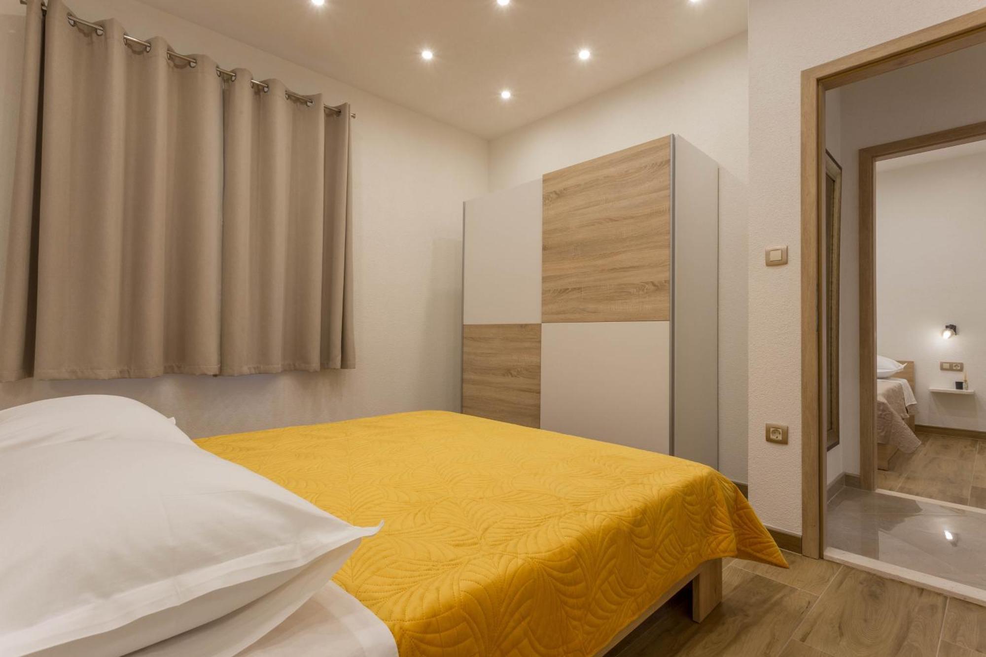 חוואר Apartment Zastupac 8761A מראה חיצוני תמונה